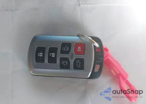 2017 Toyota Sienna Xle/Limited z USA, uszkodzony, nr VIN 5TDDZ3DC6HS167193